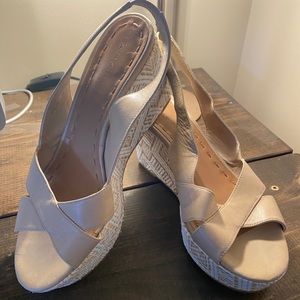 Taupe and white wedge sandal